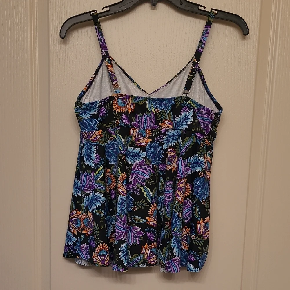 SWIM SOLUTIONS Women's Floral Swimsuit Top Tankini Size 12